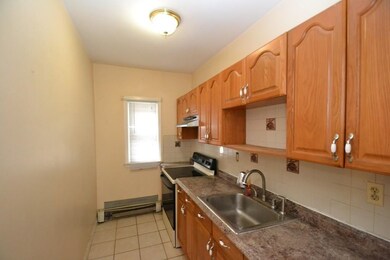 20-22 Falmouth St, Lawrence, MA 01843 - photo 5