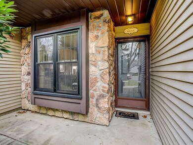 1 Gate Court, Oceanport