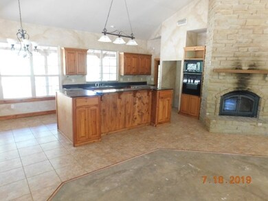 174 SW Timber Lane Rd, Indiahoma, OK 73552 - photo 4