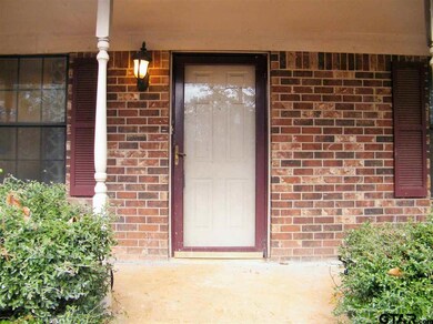 10549 Rolling Pines Dr, Tyler, TX 75707 - photo 2