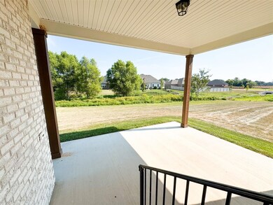 605 Thoroughbred Way, Franklin, KY 42134 - photo 4