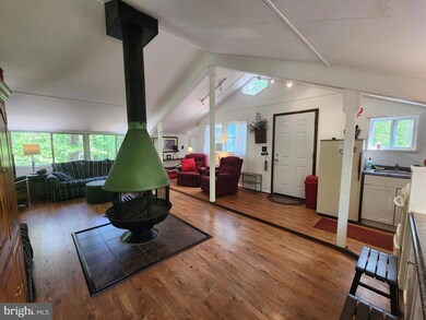 140 Deer Run Rd, Berkeley Springs, WV 25411 - photo 7