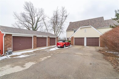 5535 W Luther Rd, Floyds Knobs, IN 47119 - photo 2