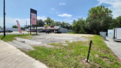 7116 Atlantic Blvd, Jacksonville, FL 32211 - photo 6