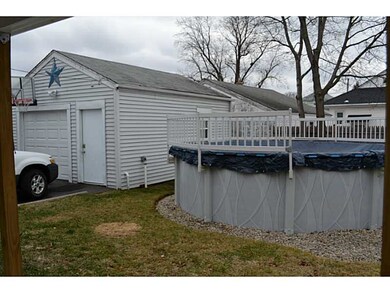 Swimming Pool/Hot Tub/Sauna.