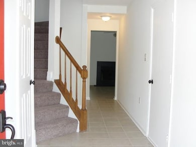 13904 Ludington Place, Centreville, VA 20121 - photo 3