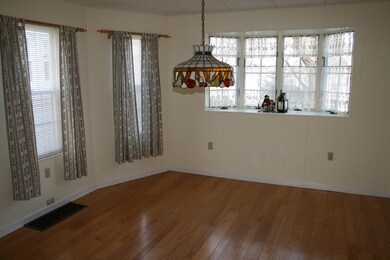 246 Shute St, Everett, MA 02149 - photo 6