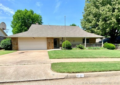 104 W Yuma St, Broken Arrow, OK 74011 - photo 2