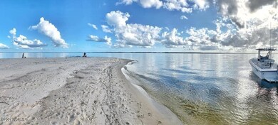 boat to beaches