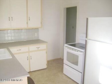 1614 Lake St, Niles, MI 49120 - photo 6