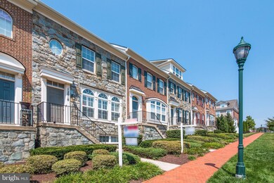 12818 Clarks Crossing Dr, Clarksburg, MD 20871 - photo 3