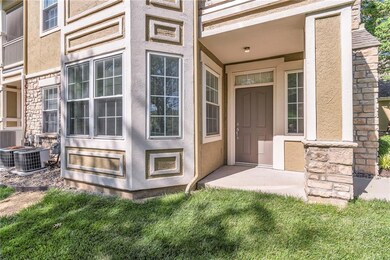 16000 Granada St unit 120, Overland Park, KS 66085 - photo 2