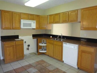 Kitchen. 7