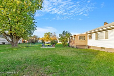 23 Crestwood Ave, Troy, NY 12180 - photo 6