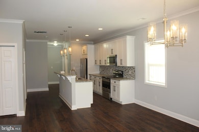 610 Nova Ave, Capitol Heights, MD 20743 - photo 5