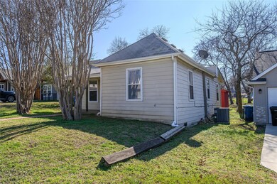 620 W Elm St, Denison, TX 75020 - photo 4