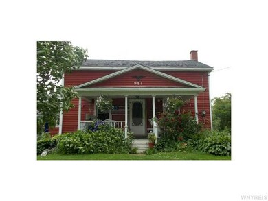 Exterior Front Front Porch