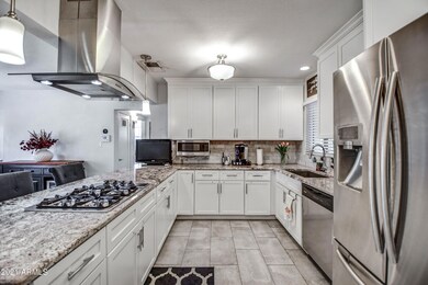 KITCHEN 5
