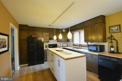 1212 May Post Office Rd, Quarryville, PA 17566 - photo 3