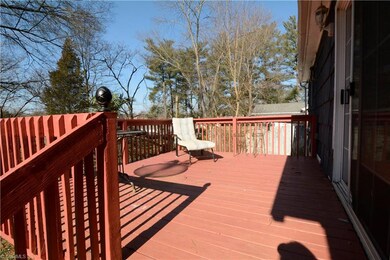 433 Brevard St, Statesville, NC 28677 - photo 3