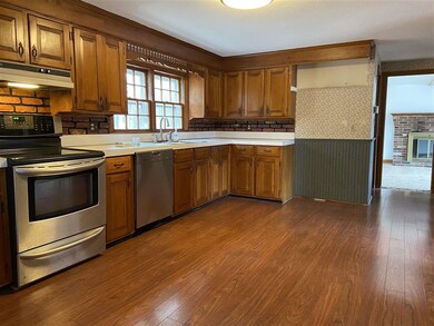 8 Garrison Rd, Salem, NH 03079 - photo 6