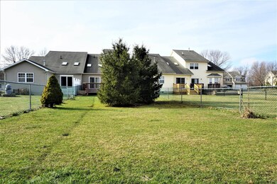 23 Brook St, Rensselaer, NY 12144 - photo 2