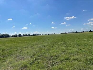 562 County Road 1520, Ector, TX 75439 - photo 4