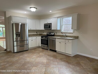 71 Waldron Ave, Staten Island, NY 10301 - photo 5