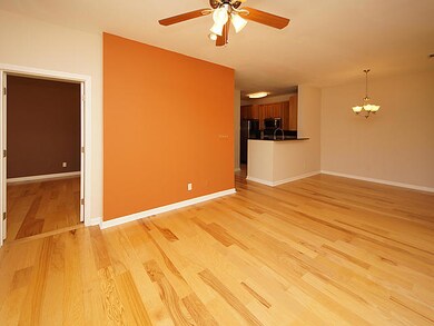 Living room 3