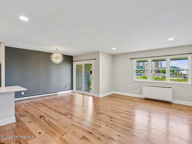 Waterside Condominiums unit H20, Edgewater, NJ 07020 - photo 2