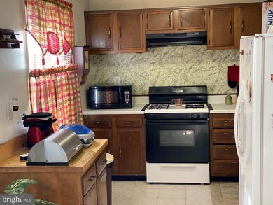 1315 Potomac Heights Dr unit 29, Fort Washington, MD 20744 - photo 6