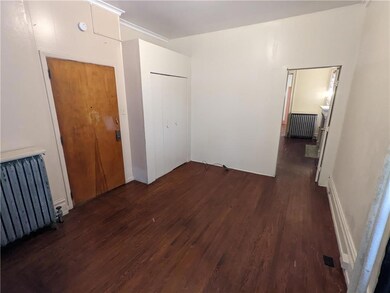 19 S Madison St unit 1, Allentown, PA 18102 - photo 2