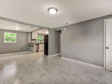 6016 George Wood Ln E, Jacksonville, FL 32244 - photo 6