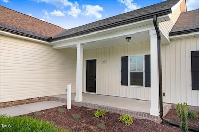 04-305 Paul Hare Rd-4