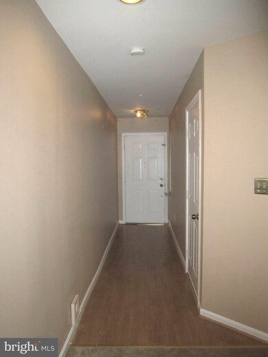 10825 Will Painter Dr, Owings Mills, MD 21117 - photo 2