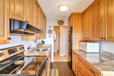 33 Bullocks Point Ave unit 3C, Riverside, RI 02915 - photo 6