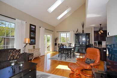 4 Fletcher Cir, Hudson, MA 01749 - photo 5