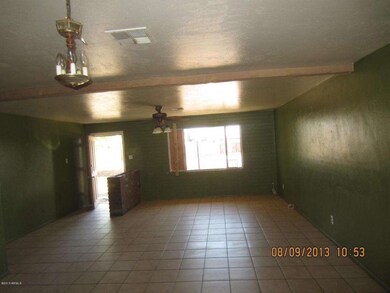LIVING ROOM VIEW 2