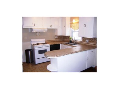 11601 W 69th Terrace, Shawnee, KS 66203 - photo 2