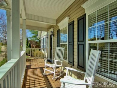 135 Lakeview Acres Dr, Asheville, NC 28806 - photo 3