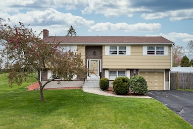 12 Dartmouth St, Randolph, MA 02368 - photo 2