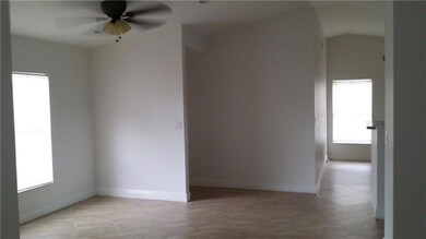 7231 SW 39th Ct, Davie, FL 33314 - photo 5