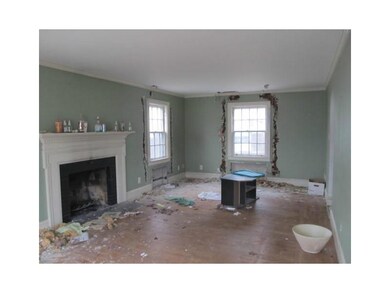 30 Algonquin St, Providence, RI 02907 - photo 7