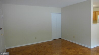 3120 Brinkley Rd unit 104, Temple Hills, MD 20748 - photo 3