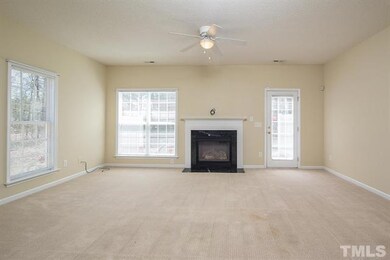22 Sharpstone Ln, Durham, NC 27703 - photo 7