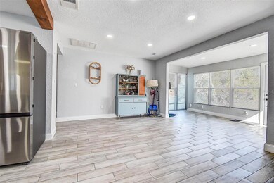 8514 N Lynn Ave, Tampa, FL 33604 - photo 7