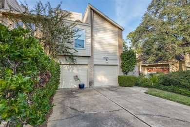 10102 Valley Forge Dr, Houston, TX 77042 - photo 3