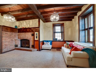 310 W Neversink Rd, Reading, PA 19606 - photo 4