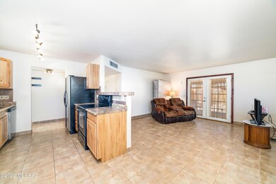 3018 W Christopher Drive - MLS Images-9