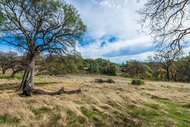 21694 Cricket Dr, Grass Valley, CA 95949 - photo 2